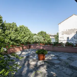 https://bonito-piso-junto-al-rio.es-andalucia.com